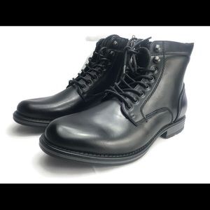 Black leather men’s lace up zipper boot size 12
